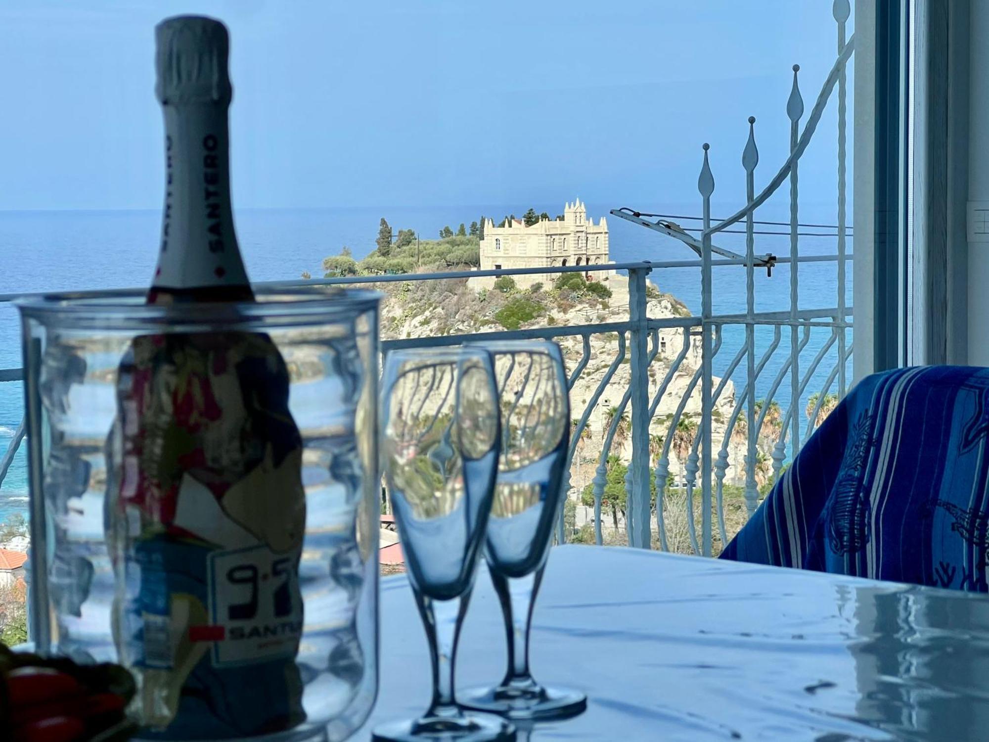 Bella Tropea Suite Exterior foto